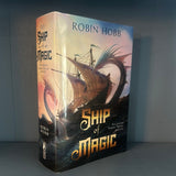 Robin Hobb - Ship of Magic - The Liveship Traders Trilogy - Subterranean Press